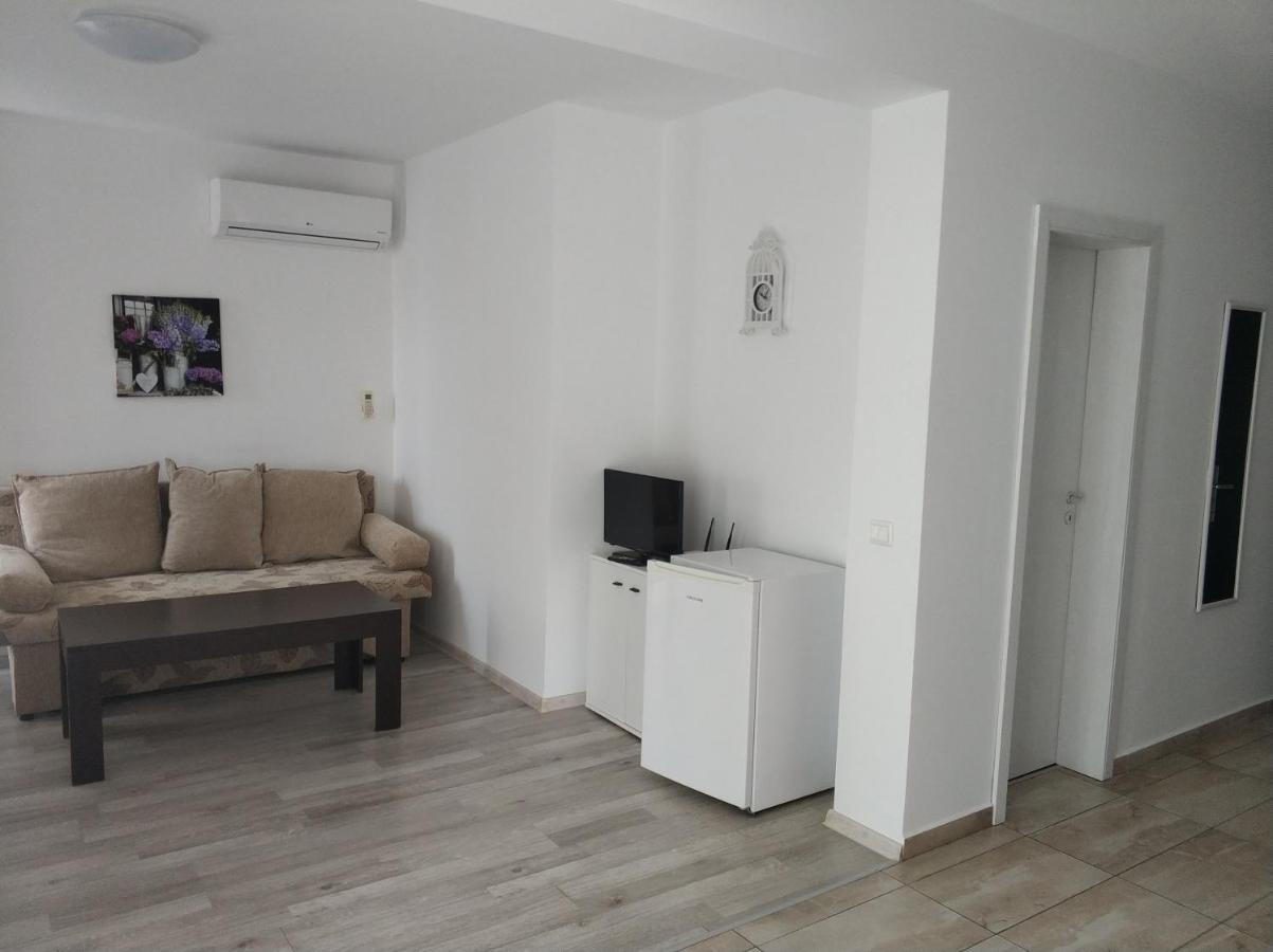 Zoleks Apartment Burgas Extérieur photo